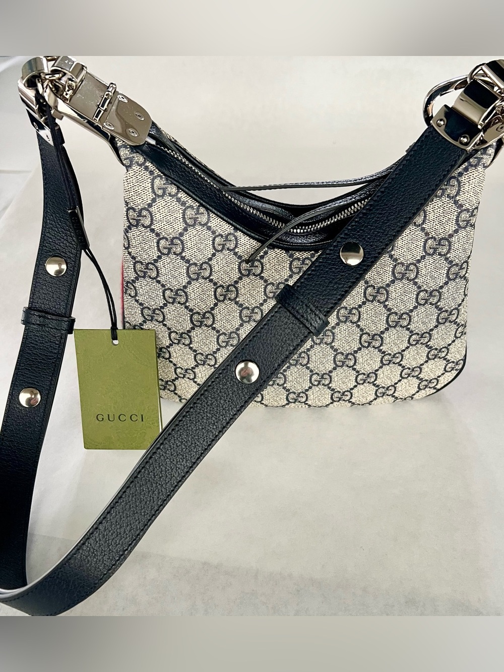 Gucci Attaché Small GG Supreme Shoulder Bag 699409 Web Strap & Leather Strap NWT - Picture 4 of 11